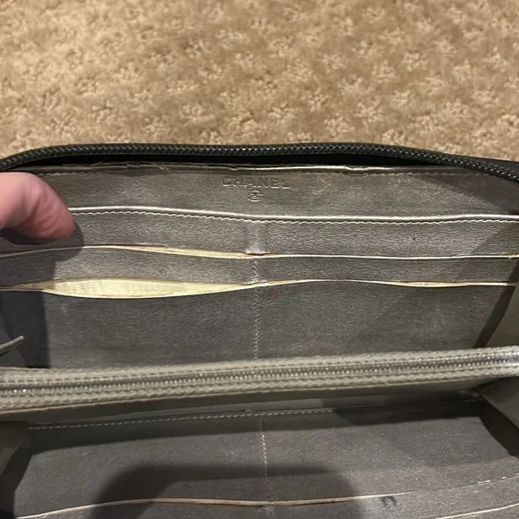 Chanel Camillia Authentic Rare Long Black Leather Zipper Wallet - Picture 8 of 16